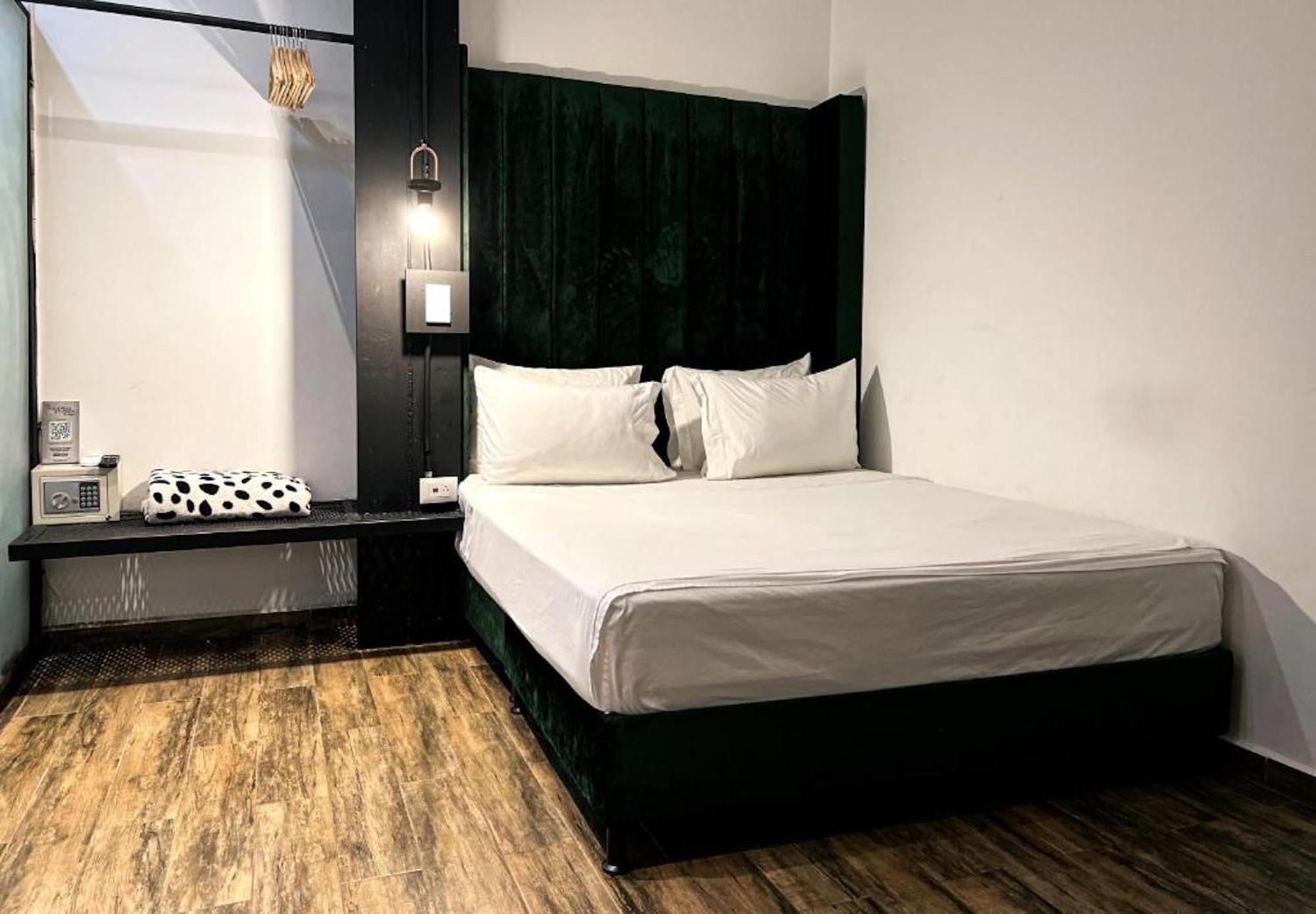 Hotel Lleras Medellín Exteriör bild