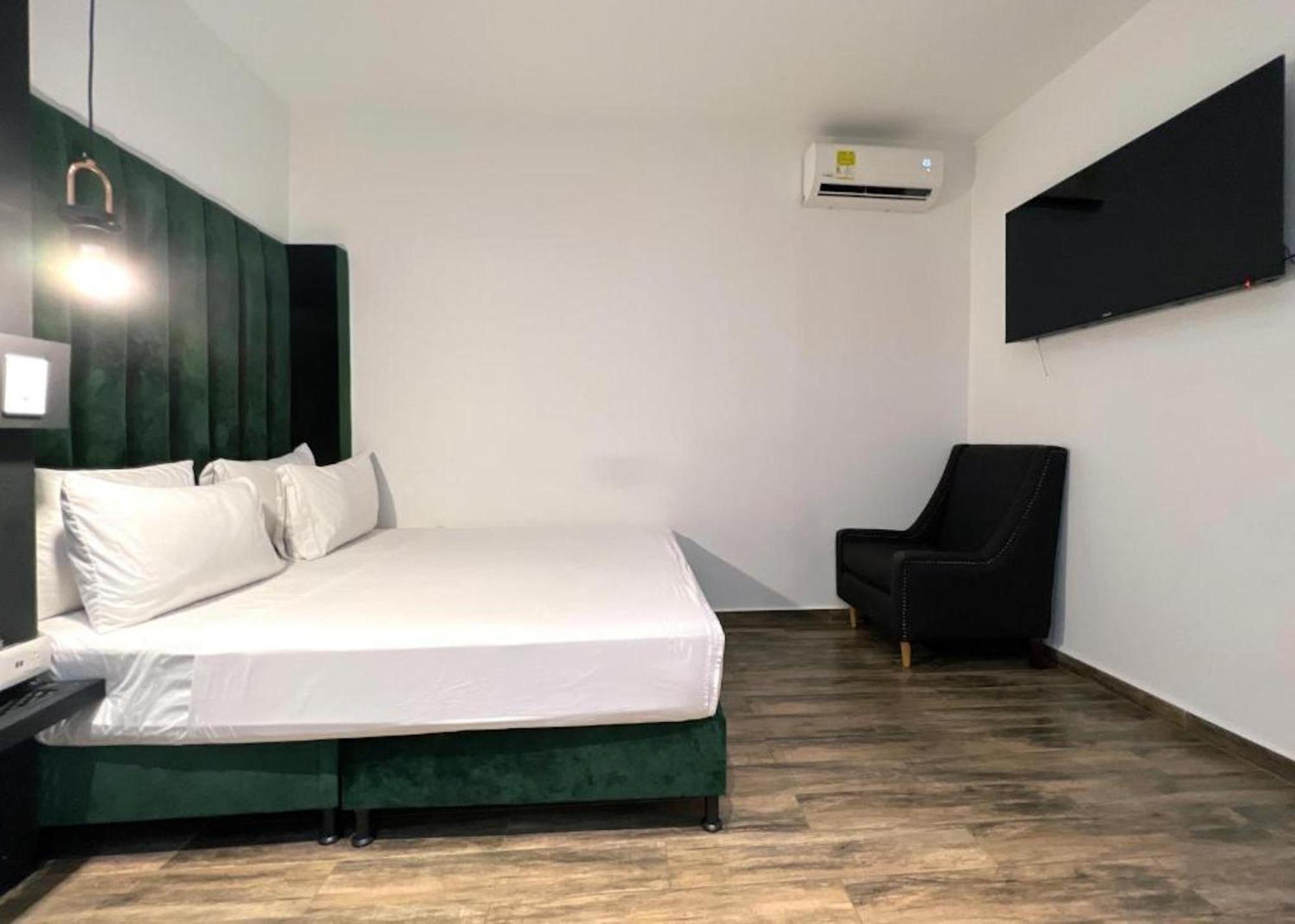 Hotel Lleras Medellín Exteriör bild