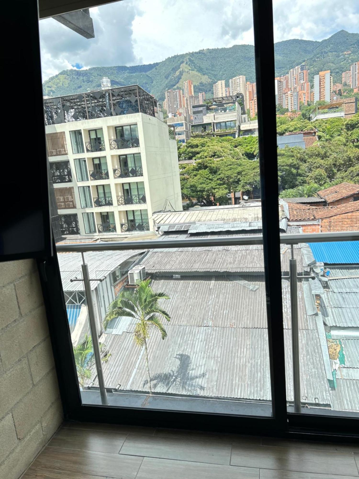 Hotel Lleras Medellín Exteriör bild
